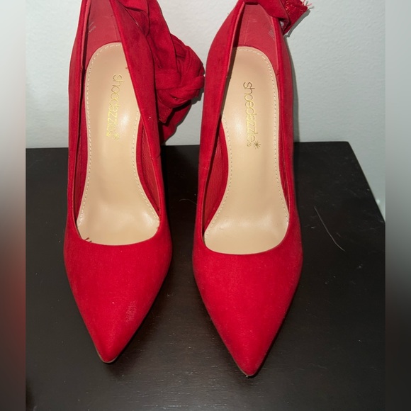 shoedazzle red shoes